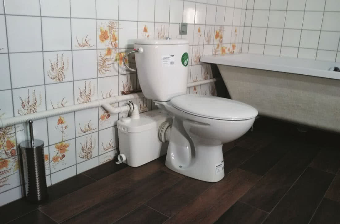 Pomporozdrabniacz skutecznie odprowadzi ścieki z toalety. fot. budujemydom.pl (Wilo) Pomporozdrabniacz skutecznie odprowadzi ścieki z toalety. fot. budujemydom.pl (Wilo)