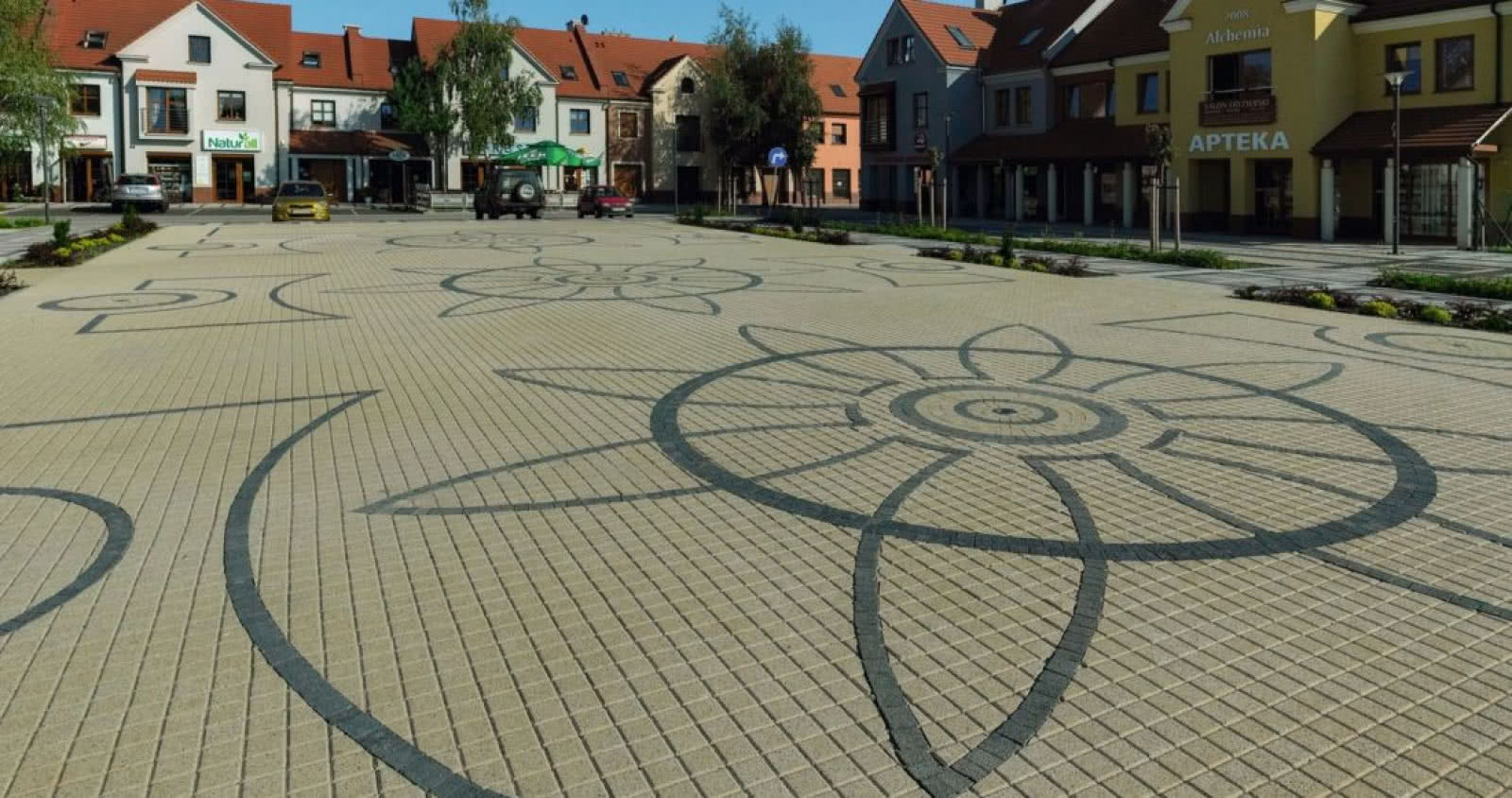Kostka brukowa Nova 6 w przestrzeni miejskiej. fot. POZ-BRUK Kostka brukowa Nova 6 w przestrzeni miejskiej. fot. POZ-BRUK