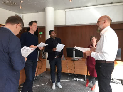 Rywalizacja była zacięta. Jury w składzie: Omar Gandhi, Christine Murray, Zbigniew Reszka, Francesco Veenstra i Per Arnold Andersen, wyłoniło 10 regionalnych zwycięzców spośród blisko 600 zgłoszonych projektów z 57 krajów. Rywalizacja była zacięta. Jury w składzie: Omar Gandhi, Christine Murray, Zbigniew Reszka, Francesco Veenstra i Per Arnold Andersen, wyłoniło 10 regionalnych zwycięzców spośród blisko 600 zgłoszonych projektów z 57 krajów.