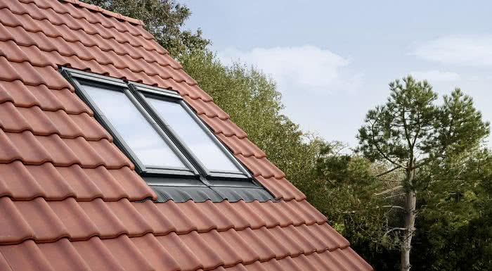 Okno dachowe na zewnątrz od firmy Velux